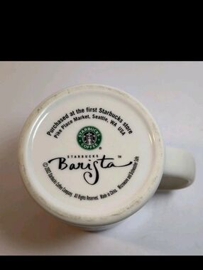 2002 Starbucks Diner Style Barista Pike Place Market Coffee Tea Mug 16 oz Siren